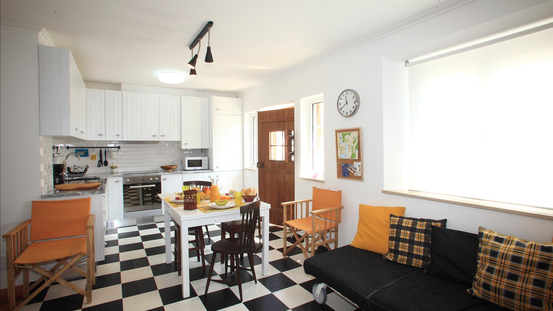 CASA DO JOAQUIM DA PRAIA - APARTAMENTO T2 (Rés-do-chão) CASA DO JOAQUIM DA PRAIA - APARTAMENTO T2 (Rés-do-chão)