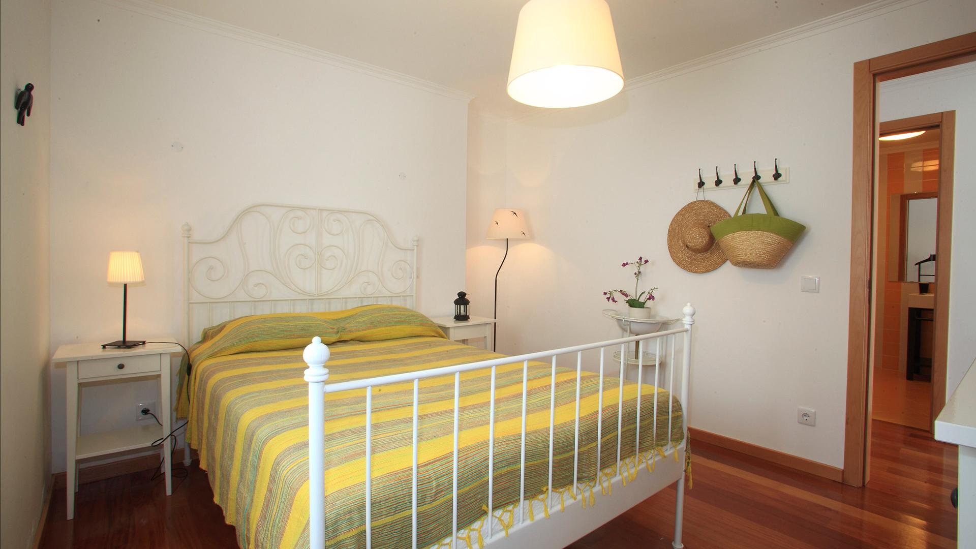 CASA DO JOAQUIM DA PRAIA - APARTAMENTO T2 (Rés-do-chão) CASA DO JOAQUIM DA PRAIA - APARTAMENTO T2 (Rés-do-chão)